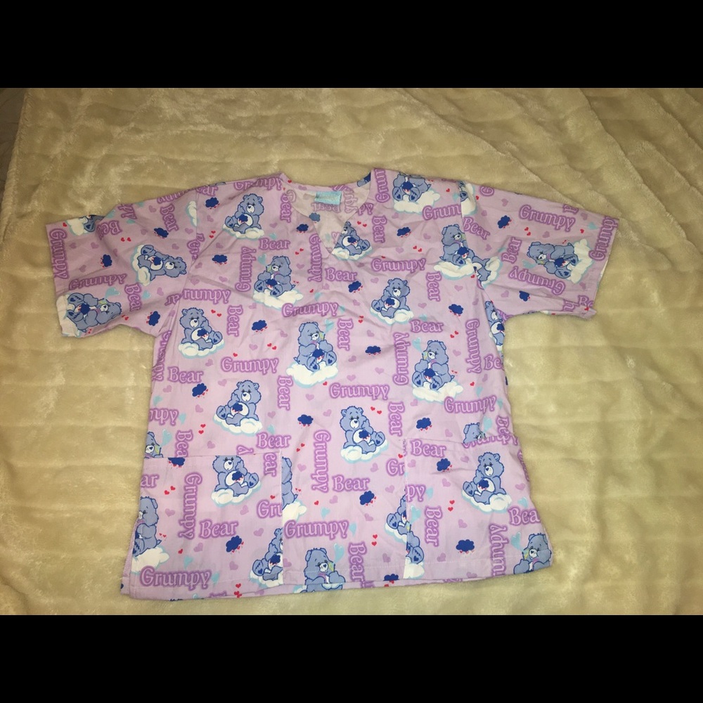 Scrub top